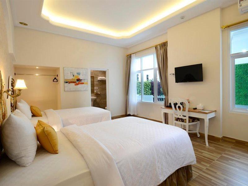 Sahira Butik Pakuan Syariah Hotel Bogor Exterior foto