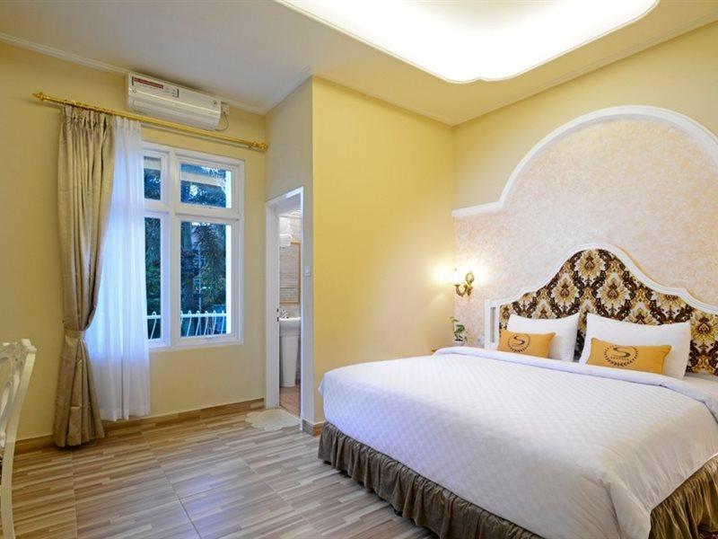 Sahira Butik Pakuan Syariah Hotel Bogor Exterior foto